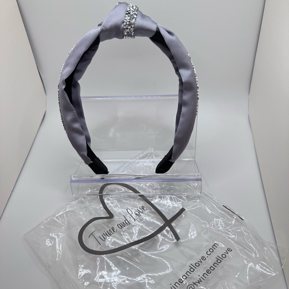 Twine and Love - grey fabric and rhinestones knotted headband - NWOT